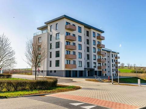Pronájem bytu 2+kk, Uherský Brod, Sídl. Olšava, 68 m2