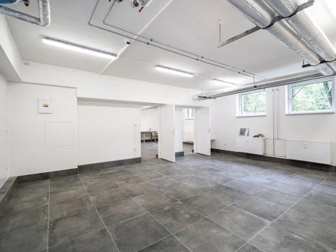Pronájem ordinace, Praha - Kobylisy, Bergerova, 105 m2