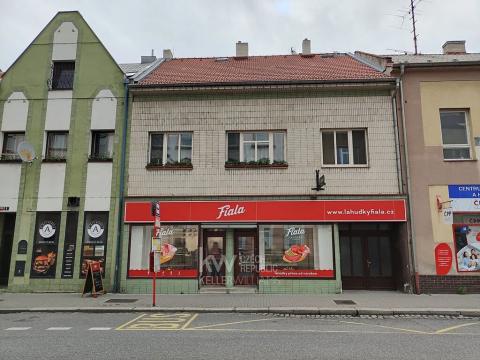 Pronájem bytu 1+1, Poděbrady, Komenského, 48 m2