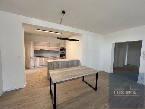 Pronájem bytu 2+kk, Želešice, 134 m2