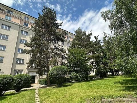Prodej bytu 2+1, Praha - Strašnice, Sečská, 64 m2