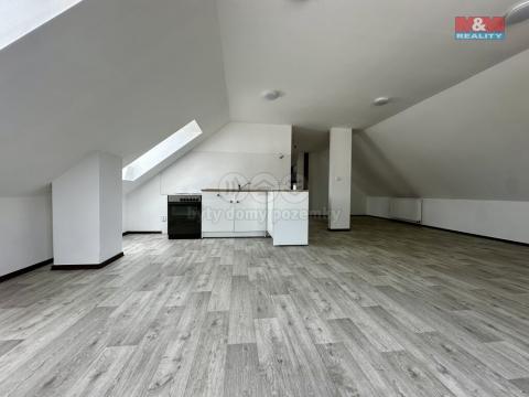 Pronájem bytu 2+kk, Mačkov, 85 m2