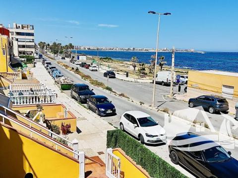 Prodej bytu 3+kk, Torrevieja, Španělsko, 49 m2