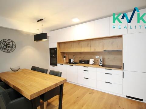 Pronájem bytu 4+kk, Karlovy Vary, Mattoniho nábřeží, 105 m2