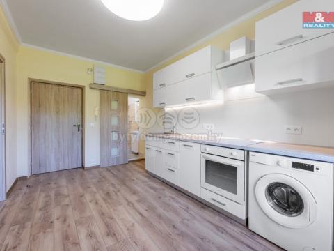 Prodej bytu 1+1, Karlovy Vary - Bohatice, U Trati, 35 m2