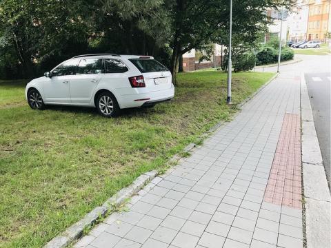 Pronájem pozemku, Jihlava, U Dvora, 100 m2