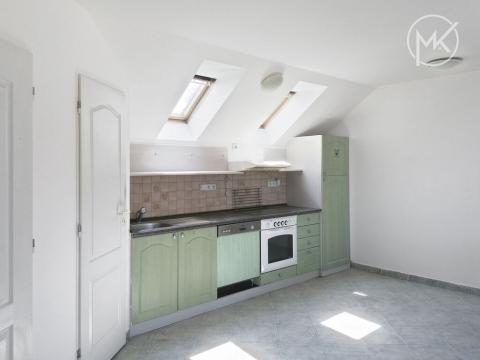 Pronájem bytu 3+kk, Staré Město, Huštěnovská, 75 m2