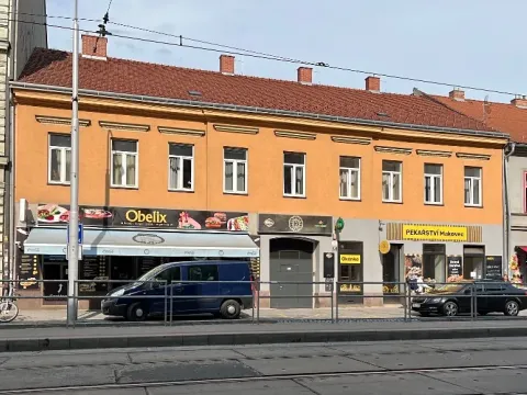 Pronájem garáže, Brno, Štefánikova, 16 m2