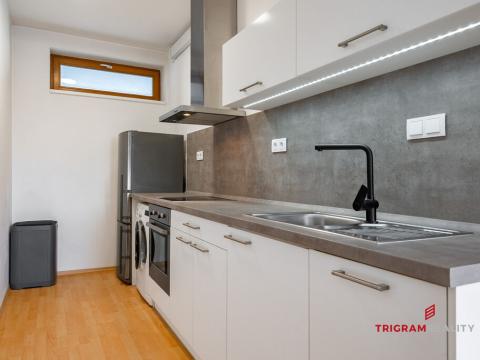 Pronájem bytu 1+kk, Hradec Králové - Pražské Předměstí, Kollárova, 45 m2