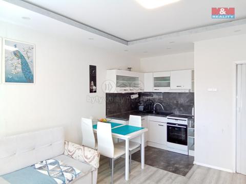 Pronájem bytu 2+kk, Česká Lípa, Brněnská, 41 m2