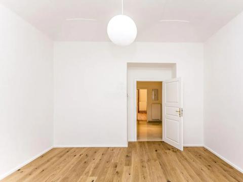 Pronájem bytu 2+kk, Praha - Břevnov, Za Strahovem, 45 m2