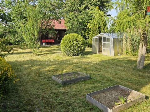 Prodej chaty, Krnov - Pod Bezručovým vrchem, 20 m2