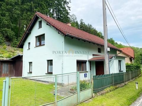Prodej rodinného domu, Česká Metuje, 221 m2