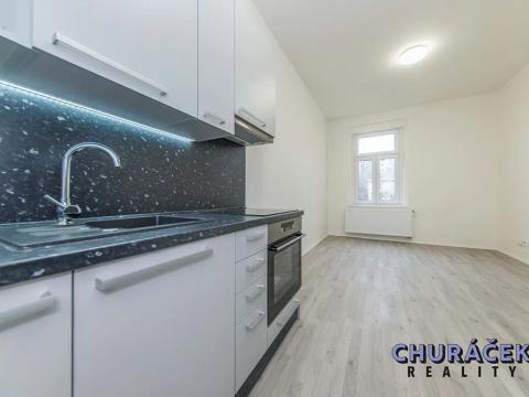 Pronájem bytu 1+kk, Praha - Libeň, V zahradách, 24 m2