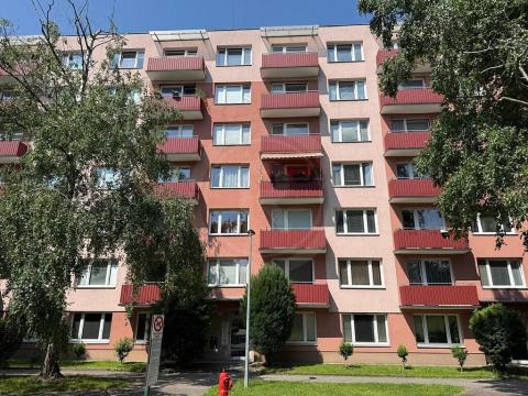 Prodej bytu 3+1, České Budějovice, Mánesova, 81 m2