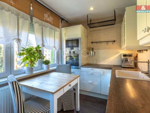 Prodej bytu 4+1, Postoloprty, Třebízského náměstí, 73 m2