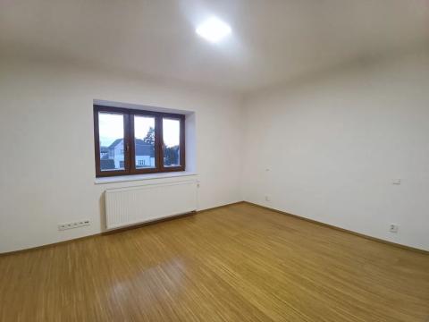 Pronájem bytu 1+kk, Říčany, Sedláčkova, 30 m2