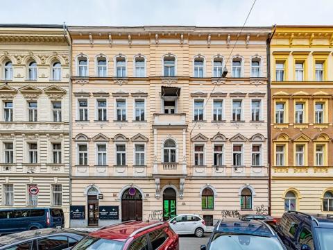 Pronájem bytu 4+1, Praha - Smíchov, Na bělidle, 109 m2