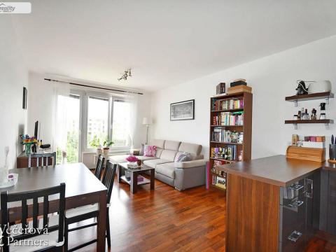 Pronájem bytu 2+kk, Praha - Čakovice, Marie Podvalové, 58 m2