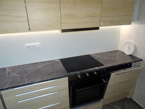 Pronájem bytu 1+1, Praha - Žižkov, Na vrcholu, 35 m2