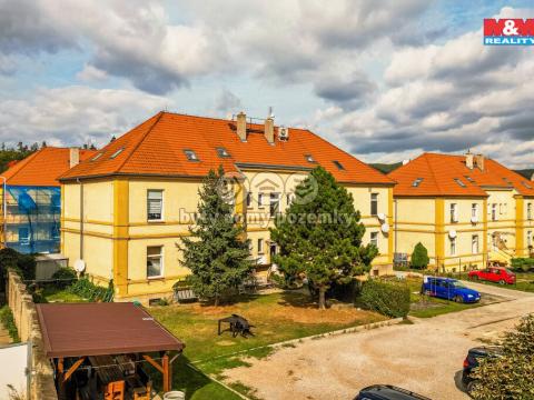 Prodej bytu 1+kk, Králův Dvůr - Počaply, Plzeňská, 24 m2