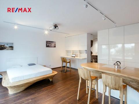 Pronájem bytu 1+kk, Praha - Letňany, Nepomuckých, 45 m2