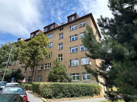 Pronájem bytu 3+1, Praha - Vršovice, Novorossijská, 82 m2