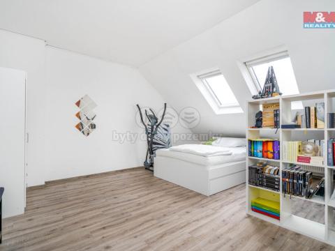 Pronájem bytu 1+1, Police nad Metují, Zahradní, 45 m2