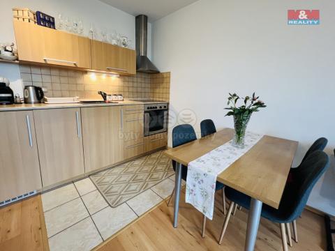 Pronájem bytu 2+kk, Znojmo, náměstí Svobody, 46 m2