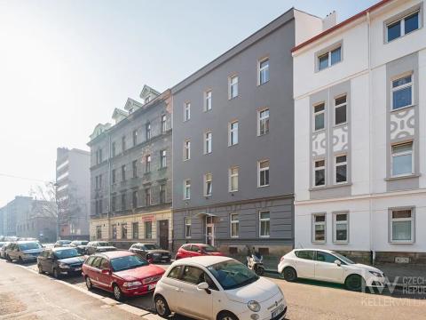 Pronájem bytu 1+1, Plzeň, Božkovská, 35 m2