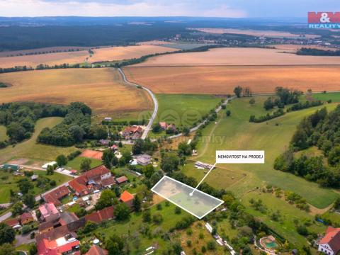 Prodej pozemku pro bydlení, Střemošice, 1418 m2