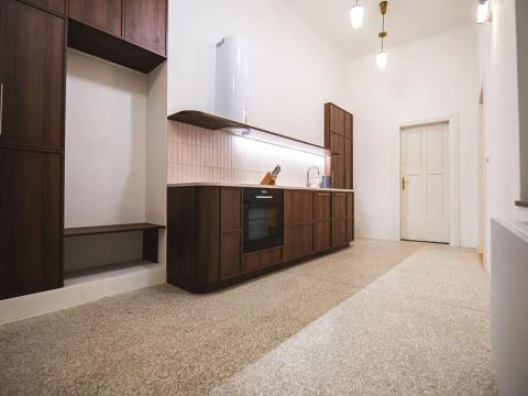 Pronájem bytu 2+1, Praha - Nové Město, Růžová, 52 m2