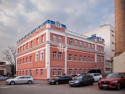 Pronájem kanceláře, Praha - Smíchov, Nádražní, 596 m2