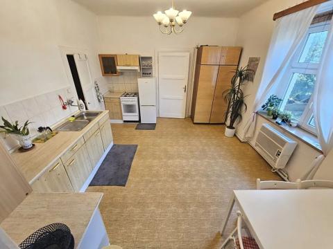 Pronájem bytu 2+kk, Praha - Nusle, V Občanském domově, 52 m2