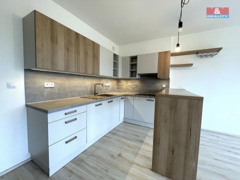 Pronájem bytu 2+kk, Praha - Letňany, Tupolevova, 52 m2