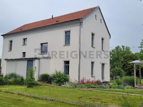 Pronájem bytu 2+kk, Lázně Bělohrad, Jiráskovo nábřeží, 32 m2