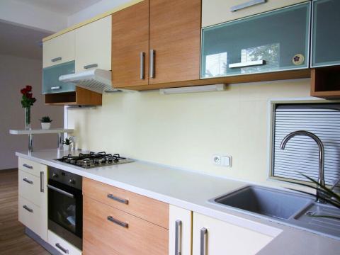 Pronájem bytu 2+kk, Praha - Záběhlice, Trenčínská, 48 m2