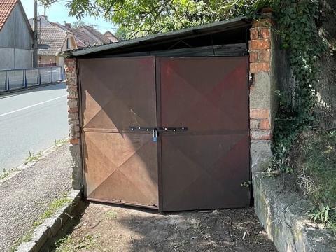 Prodej garáže, Týnec nad Labem, Bělohorská, 12 m2