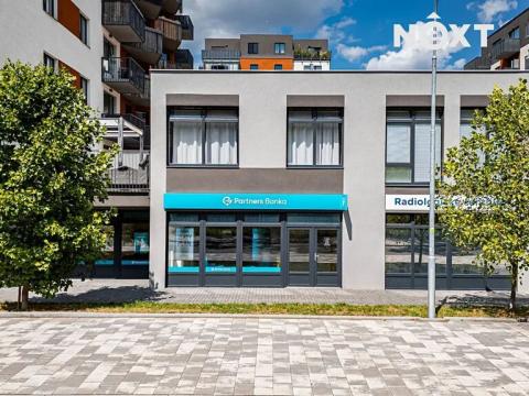 Prodej obchodního prostoru, Pardubice, Na Spravedlnosti, 200 m2