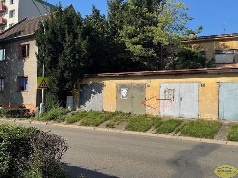 Prodej garáže, Kroměříž, Albertova, 20 m2