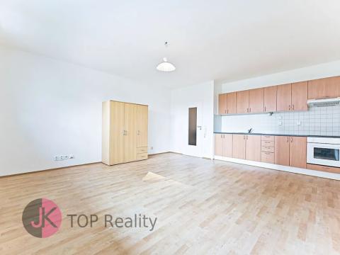 Pronájem bytu 1+kk, Praha - Stodůlky, Sluneční náměstí, 34 m2