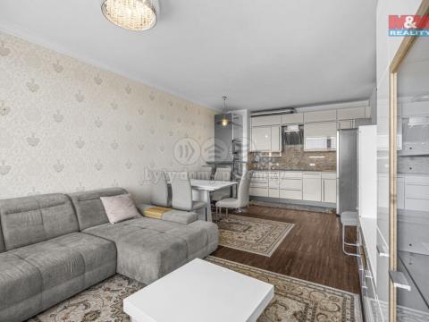 Pronájem bytu 2+kk, Praha, Jeremiášova, 59 m2