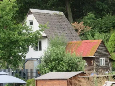 Dražba chaty, Žatec, Bílý vrch, 16 m2