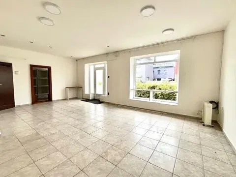 Pronájem obchodního prostoru, Praha - Horní Počernice, Náchodská, 47 m2