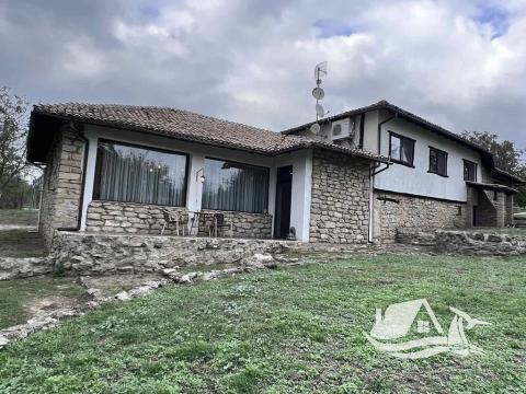Prodej rodinného domu, Varna, Bulharsko, 300 m2