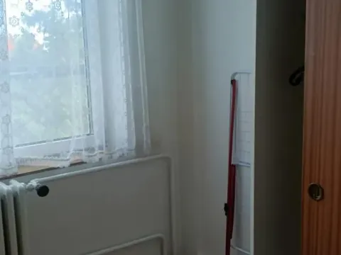 Pronájem pokoje, Praha - Kobylisy, Klapkova, 11 m2