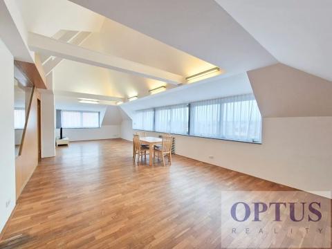 Pronájem bytu 4+1, Praha - Vinohrady, Benešovská, 140 m2