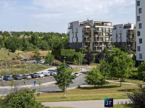 Prodej atypického bytu, Praha - Hrdlořezy, Nad Smetankou, 131 m2