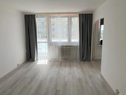 Pronájem bytu 1+1, Praha - Záběhlice, Bramboříková, 39 m2