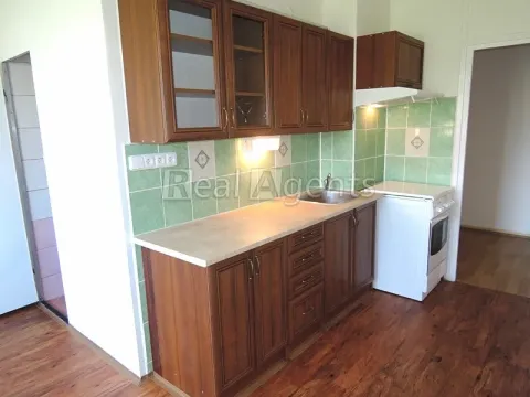 Pronájem bytu 1+1, Nový Jičín, K. Čapka, 50 m2